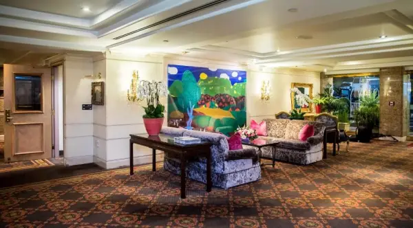 Olyver Hotel 5